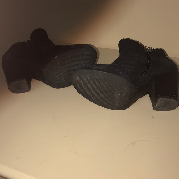 Black booties! - Picture 6 of 7